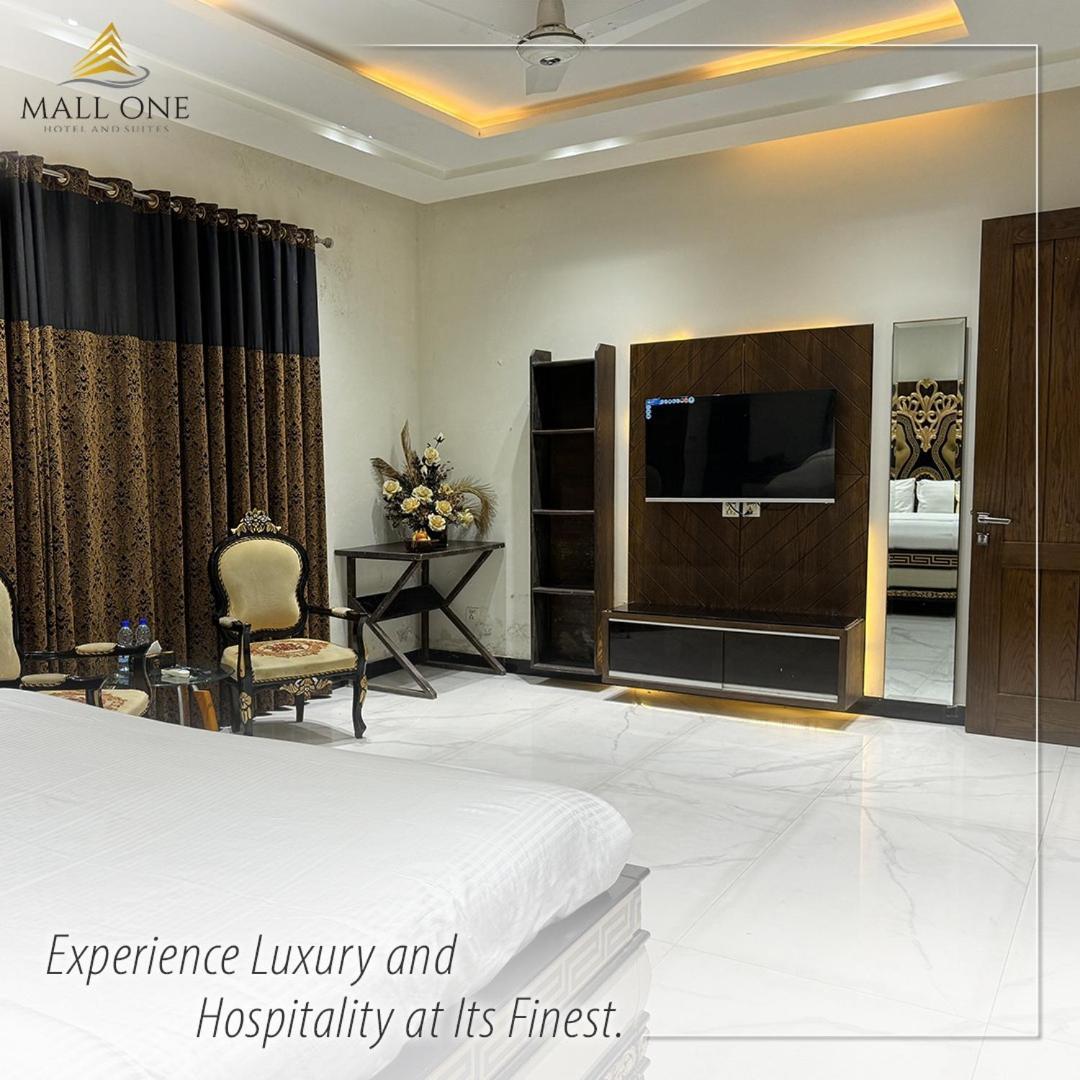 Hotel Gulberg Lodges Mall Road Near Gym Khana Club Lahore Extérieur photo